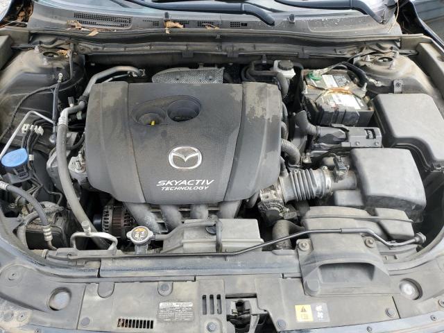 Photo 10 VIN: 3MZBN1U75JM173628 - MAZDA 3S 