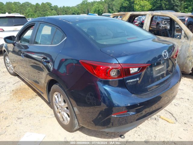 Photo 2 VIN: 3MZBN1U75JM239949 - MAZDA MAZDA3 