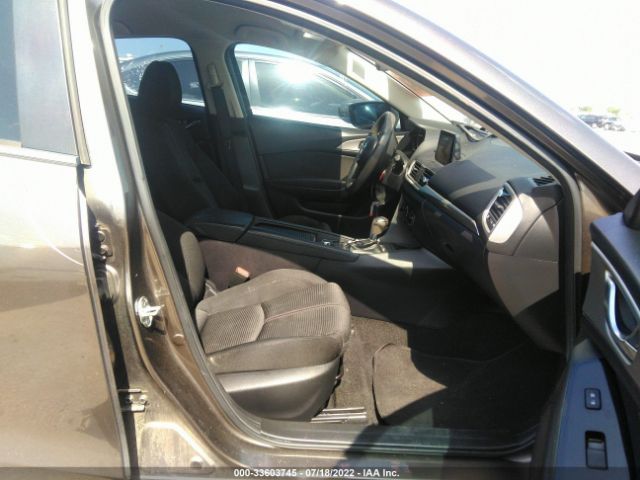 Photo 4 VIN: 3MZBN1U76HM101167 - MAZDA 3 4-DOOR 