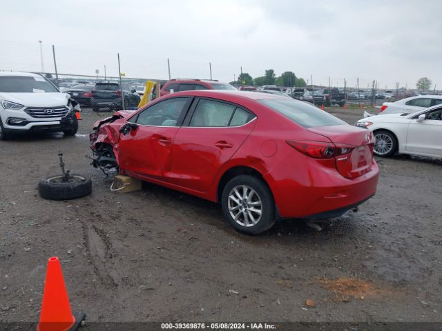 Photo 2 VIN: 3MZBN1U76JM188980 - MAZDA MAZDA3 