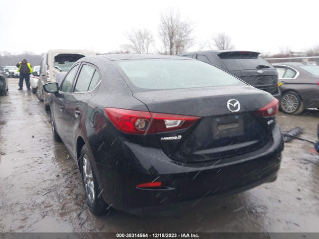 Photo 2 VIN: 3MZBN1U76JM214963 - MAZDA MAZDA3 