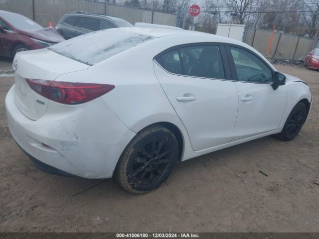 Photo 3 VIN: 3MZBN1U77JM211795 - MAZDA MAZDA3 