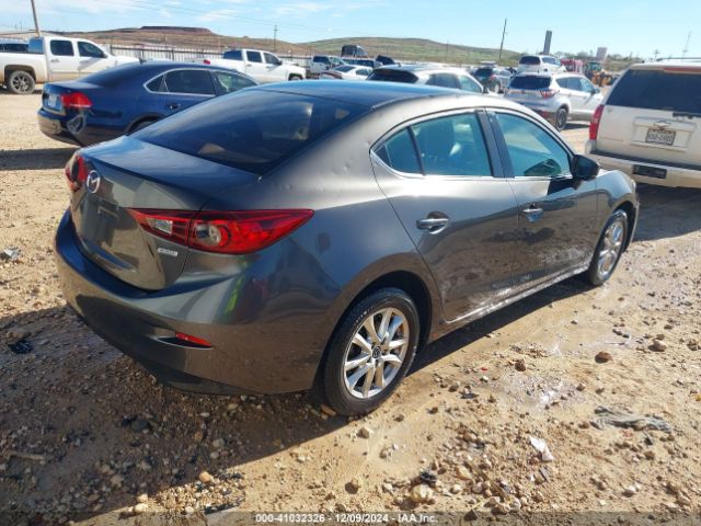 Photo 3 VIN: 3MZBN1U78HM108315 - MAZDA MAZDA3 