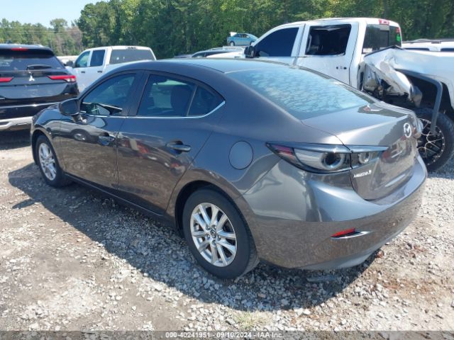 Photo 2 VIN: 3MZBN1U78HM133831 - MAZDA MAZDA3 