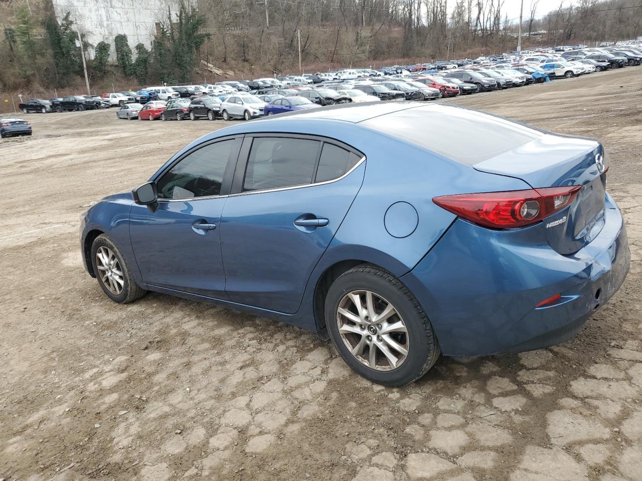 Photo 1 VIN: 3MZBN1U78HM141346 - MAZDA 3 