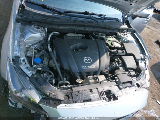 Photo 9 VIN: 3MZBN1U78JM161800 - MAZDA MAZDA3 