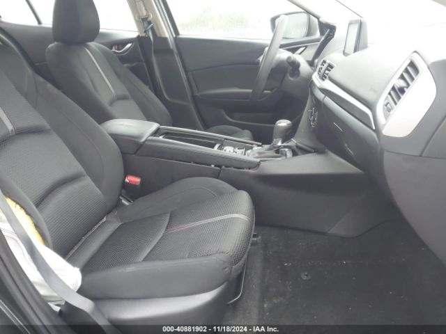 Photo 4 VIN: 3MZBN1U78JM183425 - MAZDA MAZDA3 