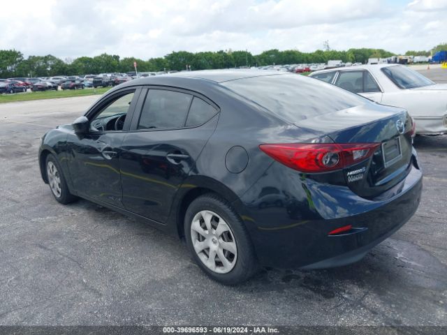 Photo 2 VIN: 3MZBN1U78JM209702 - MAZDA MAZDA3 