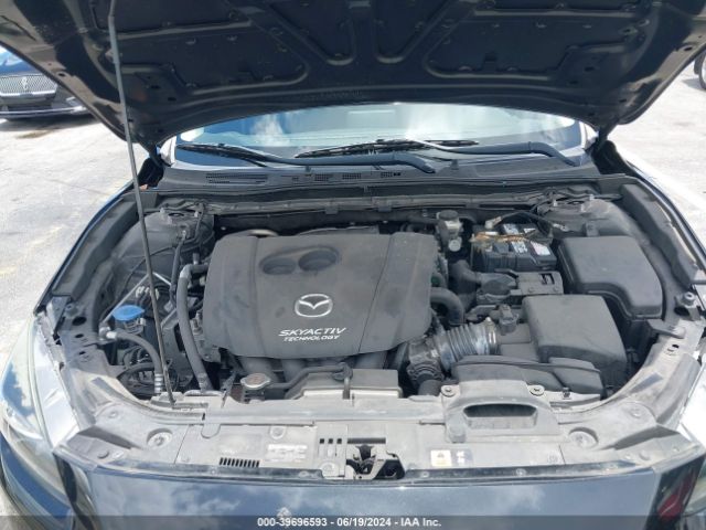 Photo 9 VIN: 3MZBN1U78JM209702 - MAZDA MAZDA3 