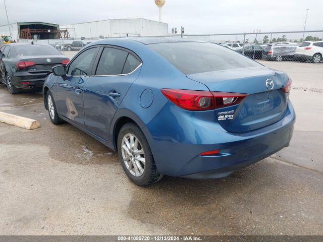 Photo 2 VIN: 3MZBN1U79HM124636 - MAZDA MAZDA3 