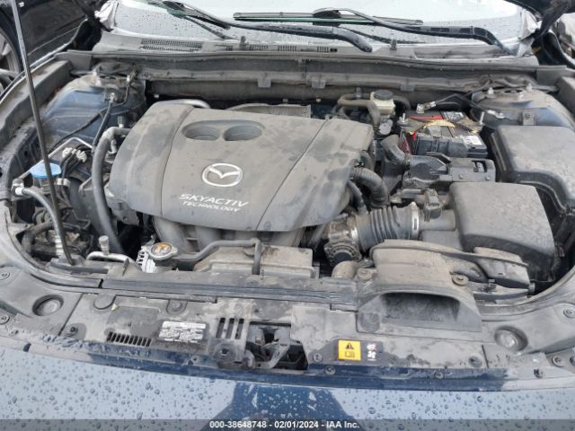 Photo 9 VIN: 3MZBN1U7XHM104704 - MAZDA MAZDA3 