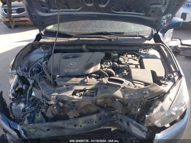 Photo 9 VIN: 3MZBN1U7XHM113886 - MAZDA MAZDA3 