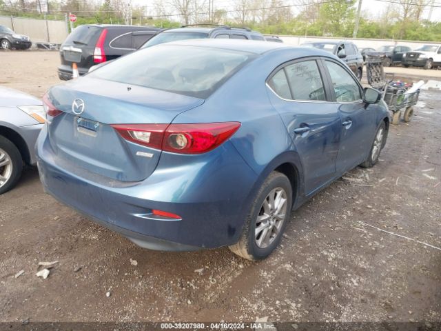 Photo 3 VIN: 3MZBN1U7XHM132034 - MAZDA 3 