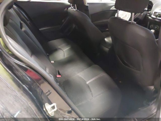 Photo 7 VIN: 3MZBN1U7XJM171020 - MAZDA MAZDA3 