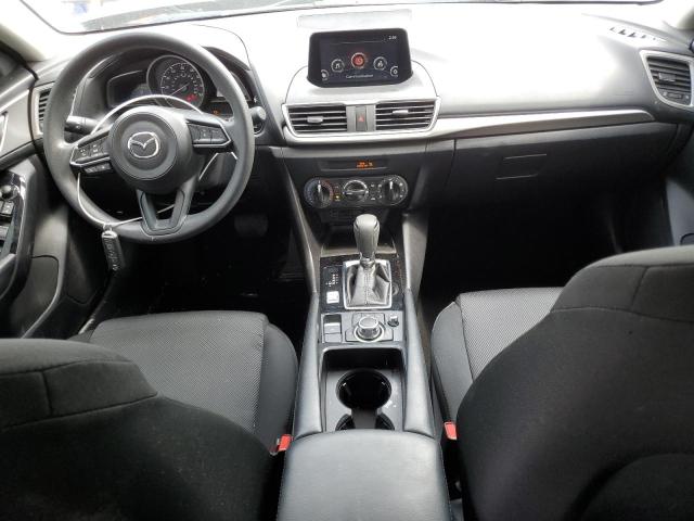 Photo 7 VIN: 3MZBN1U7XJM203058 - MAZDA 3 