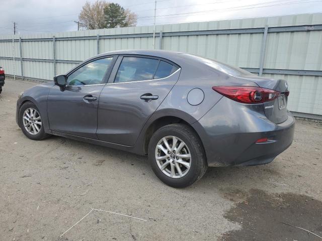 Photo 1 VIN: 3MZBN1U7XJM212861 - MAZDA 3 