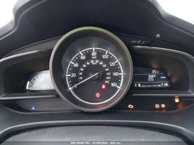 Photo 6 VIN: 3MZBN1U7XJM214965 - MAZDA MAZDA3 