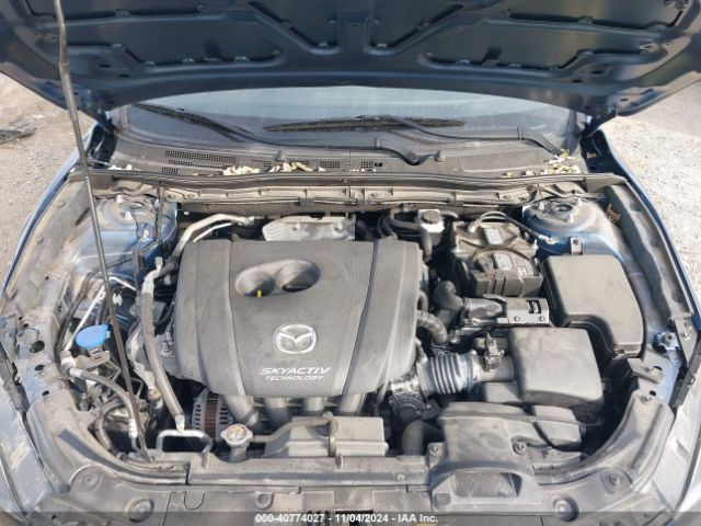 Photo 9 VIN: 3MZBN1U7XJM234021 - MAZDA MAZDA3 