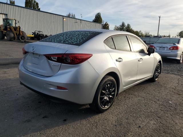 Photo 2 VIN: 3MZBN1U7XJM245553 - MAZDA 3 SPORT 