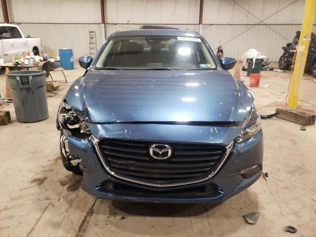 Photo 4 VIN: 3MZBN1U7XJM274888 - MAZDA 3 