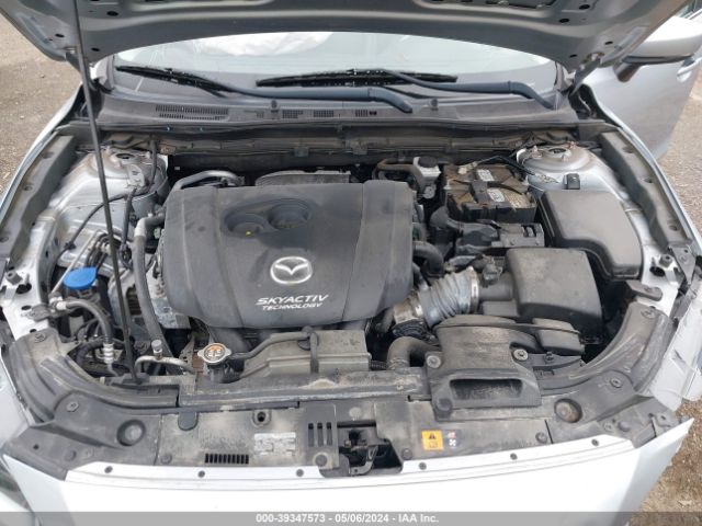 Photo 9 VIN: 3MZBN1V31JM202313 - MAZDA MAZDA3 