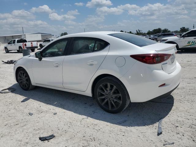 Photo 1 VIN: 3MZBN1V31JM269039 - MAZDA 3 