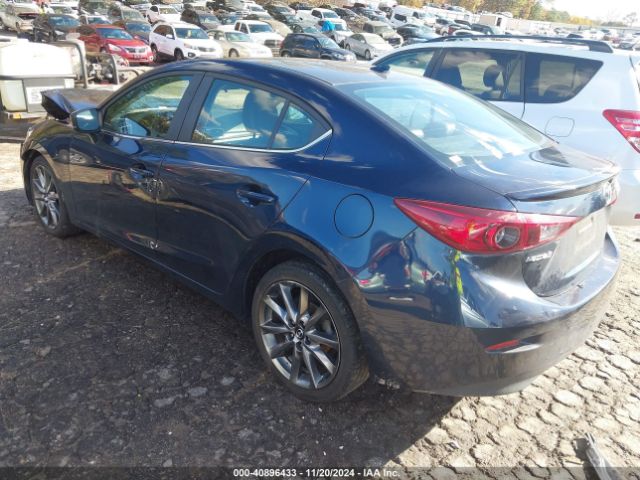 Photo 2 VIN: 3MZBN1V32JM218634 - MAZDA MAZDA3 