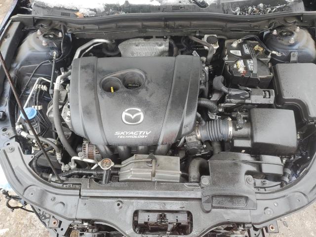 Photo 10 VIN: 3MZBN1V32JM233683 - MAZDA 3 