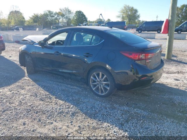 Photo 2 VIN: 3MZBN1V32JM241282 - MAZDA MAZDA3 