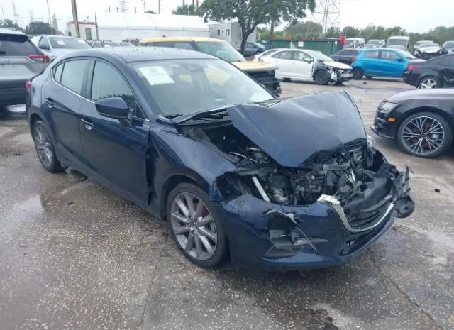 Photo 0 VIN: 3MZBN1V32JM260768 - MAZDA MAZDA3 