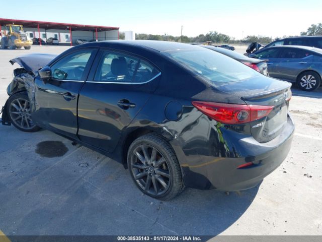 Photo 2 VIN: 3MZBN1V33JM182808 - MAZDA 3 