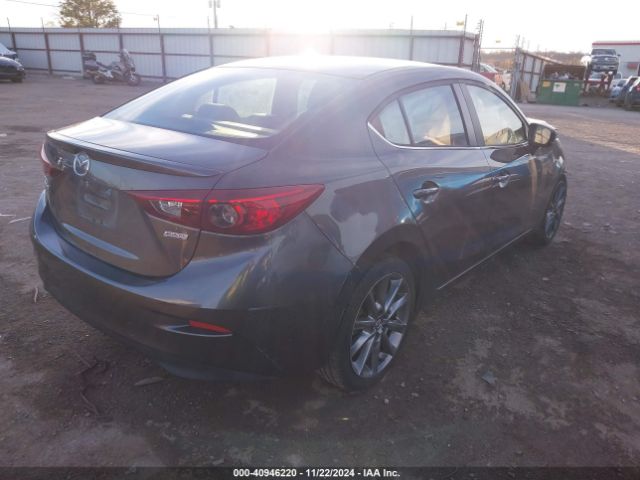 Photo 3 VIN: 3MZBN1V33JM185482 - MAZDA MAZDA3 