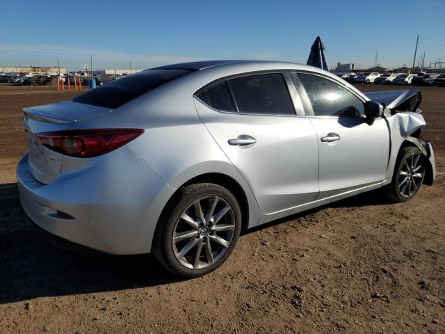 Photo 2 VIN: 3MZBN1V33JM197888 - MAZDA 3 