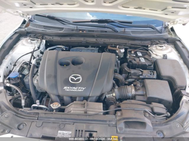 Photo 9 VIN: 3MZBN1V33JM229738 - MAZDA MAZDA3 