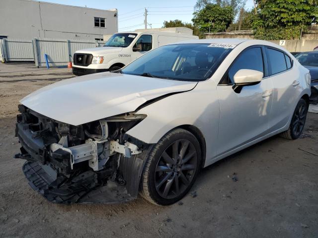 Photo 0 VIN: 3MZBN1V33JM252145 - MAZDA 3 