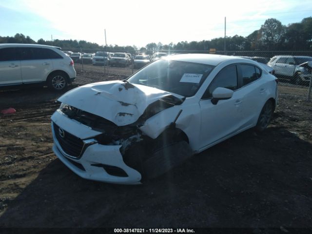 Photo 1 VIN: 3MZBN1V34JM159330 - MAZDA MAZDA3 