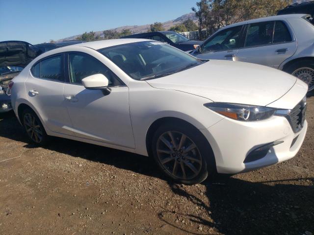 Photo 3 VIN: 3MZBN1V34JM271884 - MAZDA 3 