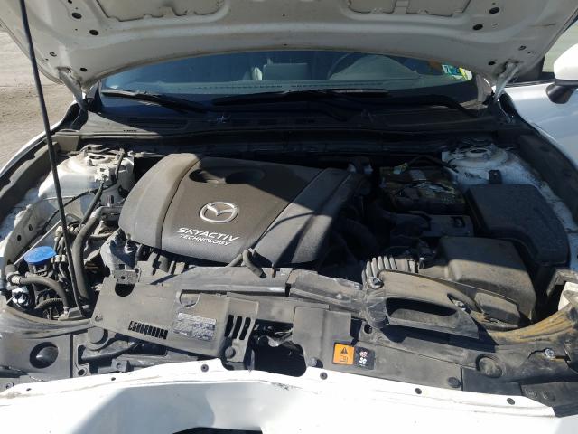 Photo 6 VIN: 3MZBN1V37JM191155 - MAZDA 3 