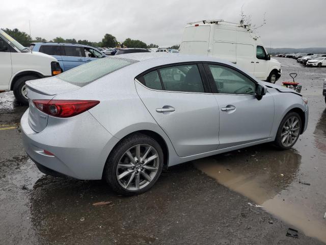 Photo 2 VIN: 3MZBN1V37JM242542 - MAZDA 3 TOURING 