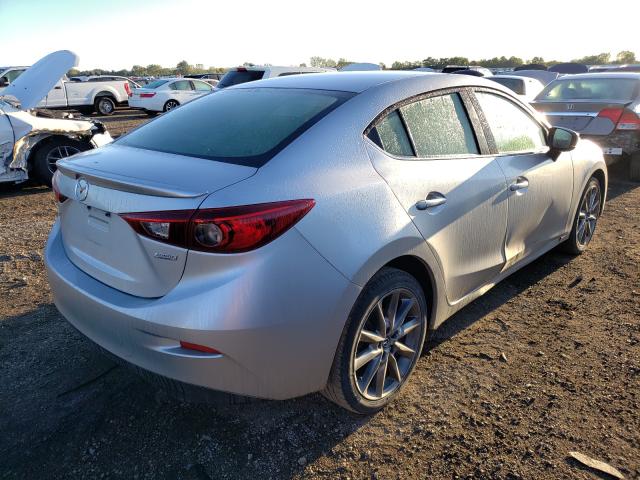 Photo 3 VIN: 3MZBN1V38JM205743 - MAZDA MAZDA3 