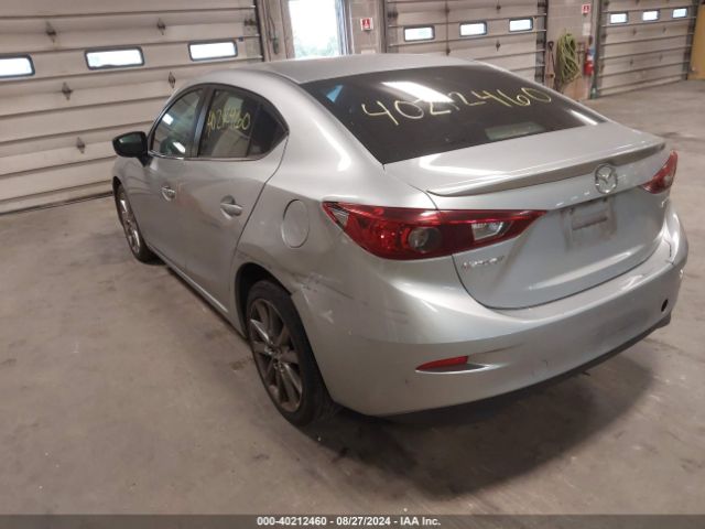 Photo 2 VIN: 3MZBN1V38JM205743 - MAZDA MAZDA3 