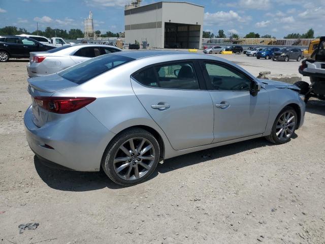 Photo 2 VIN: 3MZBN1V38JM206858 - MAZDA 3 TOURING 
