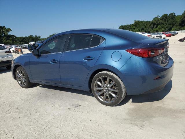 Photo 1 VIN: 3MZBN1V38JM214135 - MAZDA 3 