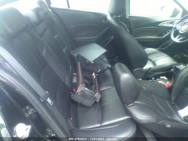 Photo 7 VIN: 3MZBN1V38JM249130 - MAZDA MAZDA3 4-DOOR 