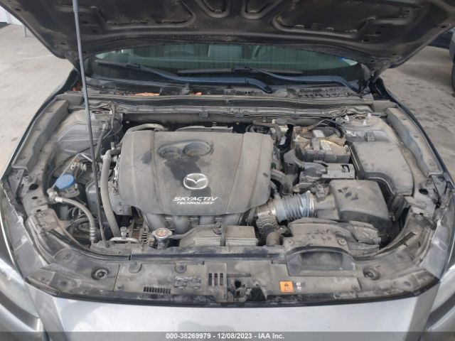 Photo 9 VIN: 3MZBN1V39JM168203 - MAZDA MAZDA3 