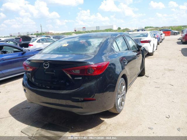 Photo 3 VIN: 3MZBN1V39JM201877 - MAZDA MAZDA3 