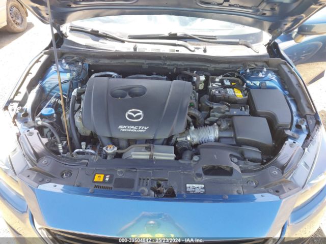 Photo 9 VIN: 3MZBN1V39JM262422 - MAZDA MAZDA3 