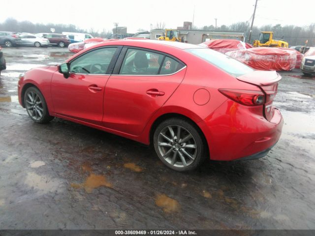 Photo 2 VIN: 3MZBN1V3XJM217716 - MAZDA MAZDA3 