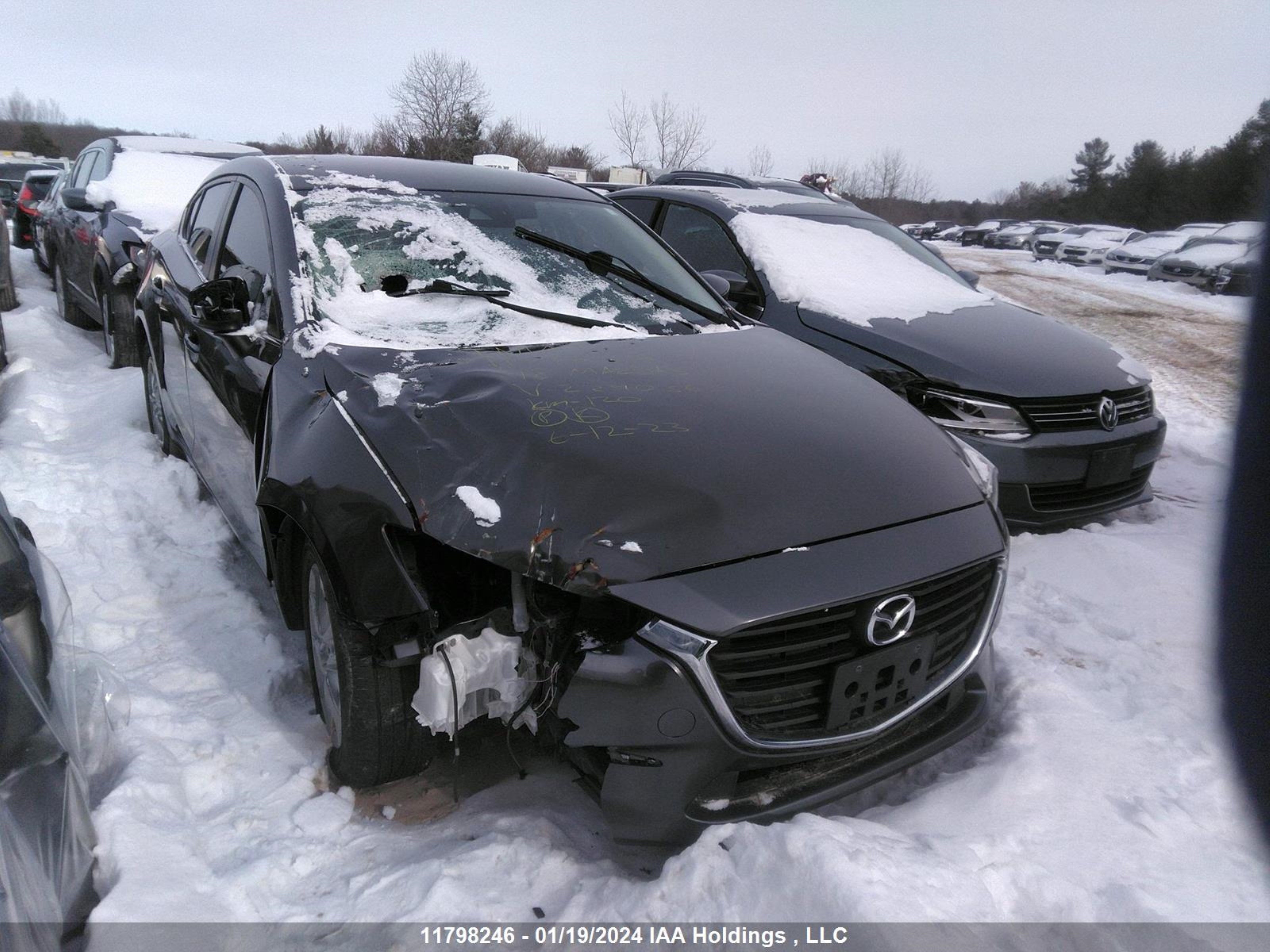 Photo 0 VIN: 3MZBN1V70JM229036 - MAZDA 3 