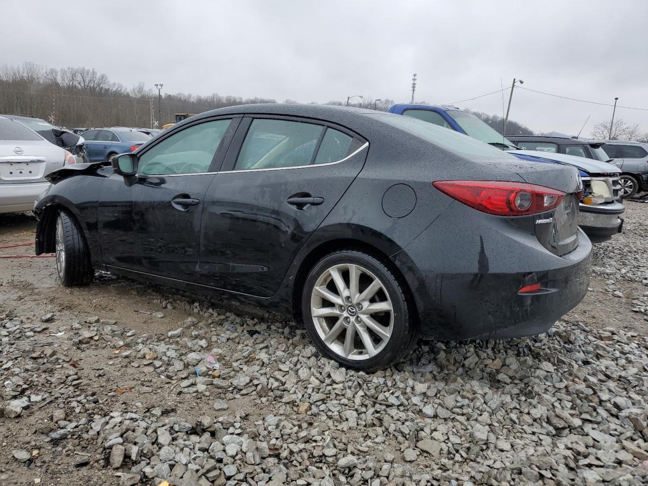 Photo 1 VIN: 3MZBN1V71HM146550 - MAZDA 3 